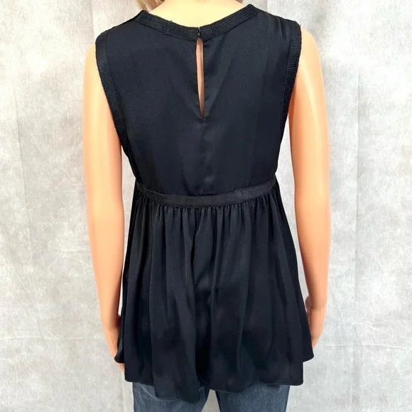 Max Studio Black Sleeveless Pleated Blouse